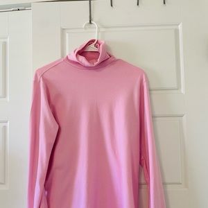 Small Long-Sleeved Pink Turtleneck